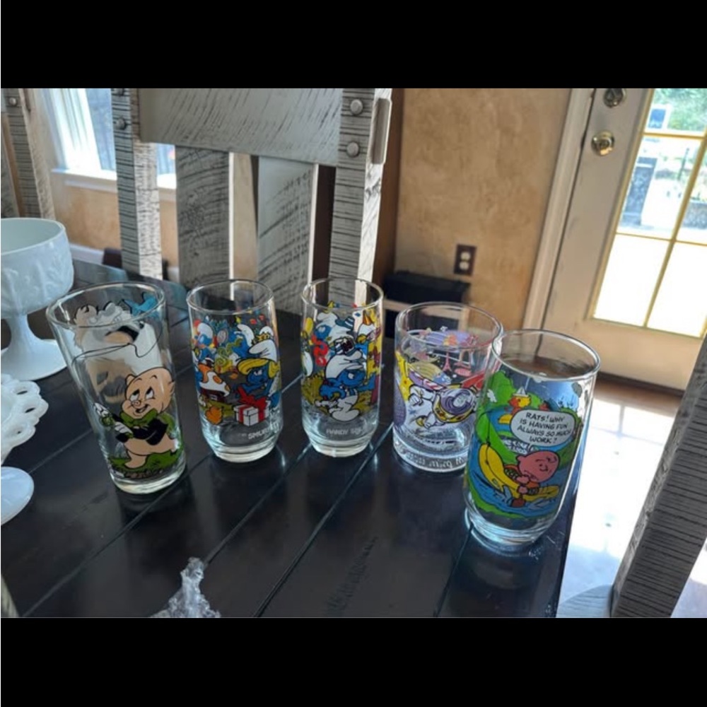 Set of 5 Cartoon Character Glasses